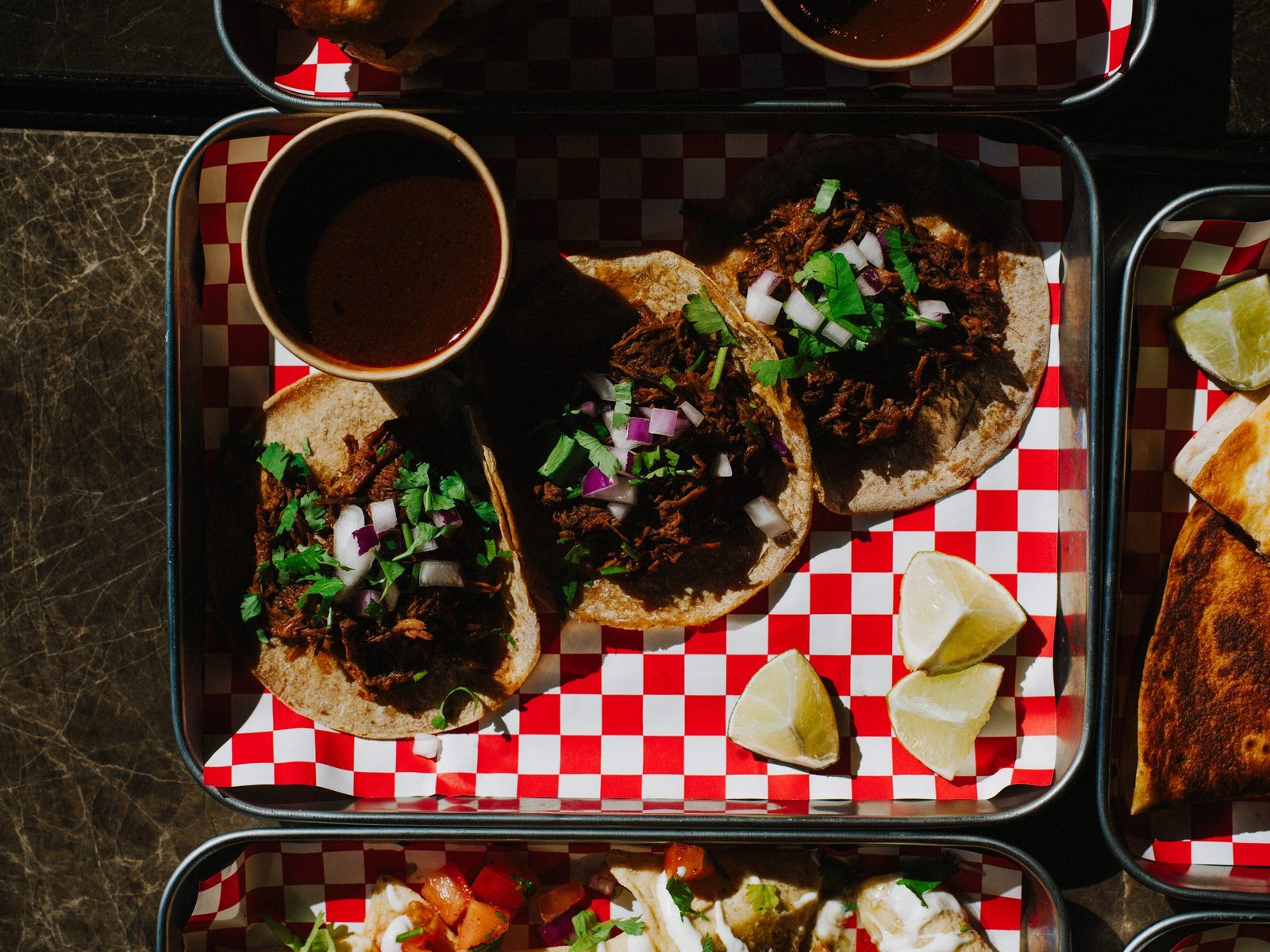 Täproom x Tacoya